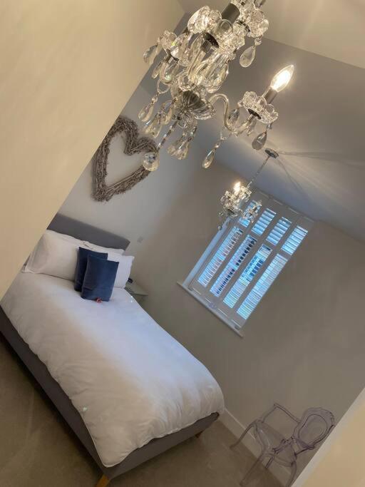 Unrivalled Location - Five Star - Worcester Apartment Exterior foto